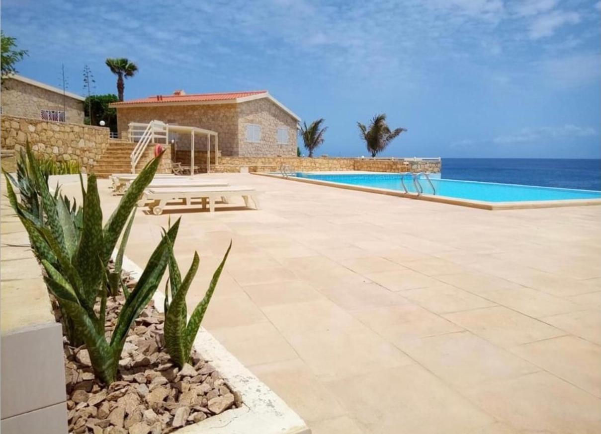 Casita Solemar Direkt Am Atlantik Villa Calheta Exterior photo